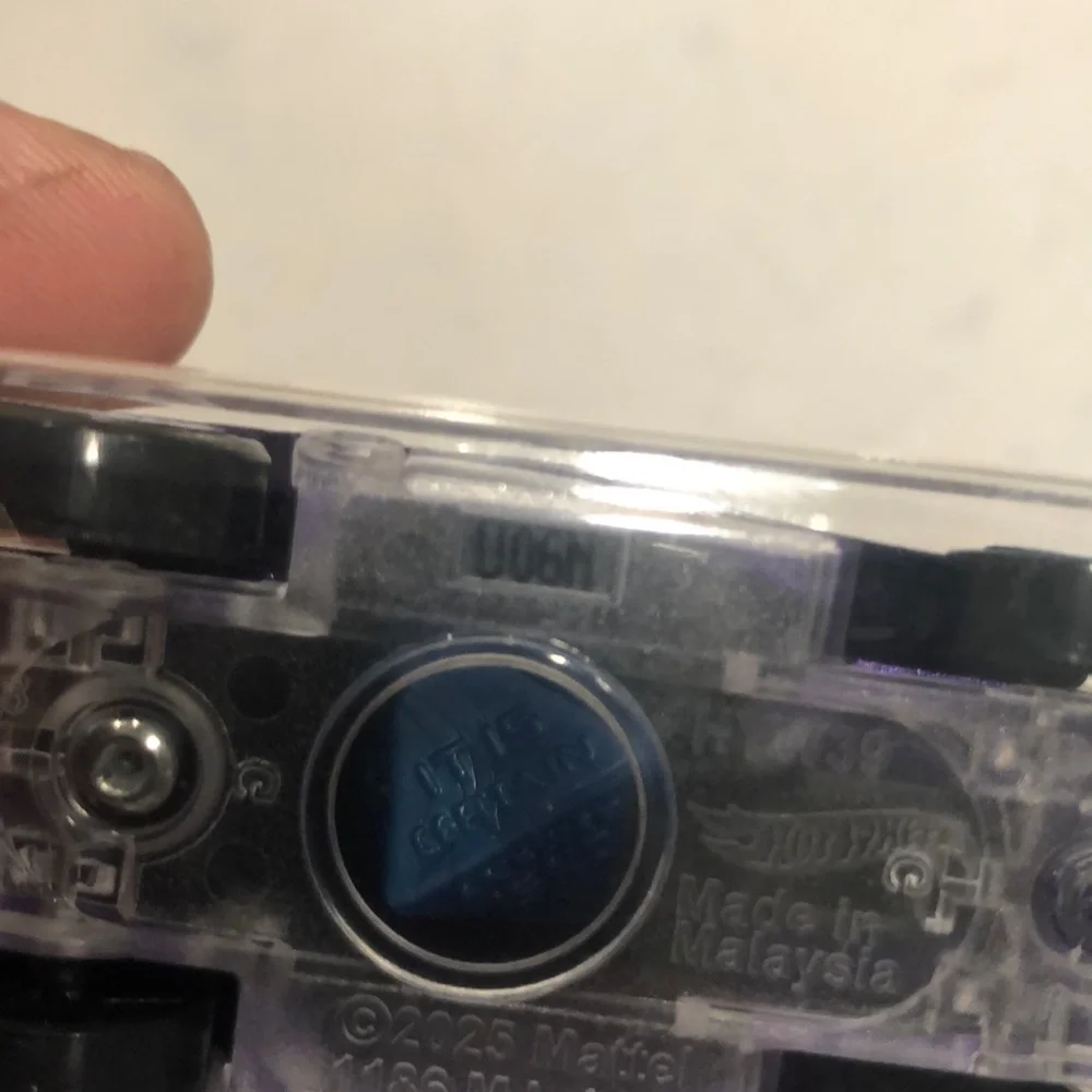 Magic 8 Ball Car - Purple
